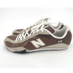 New Balance 442 Sneakers Womens 10 Brown Tan Suede Retro Sporty Classic VTG Y2K
